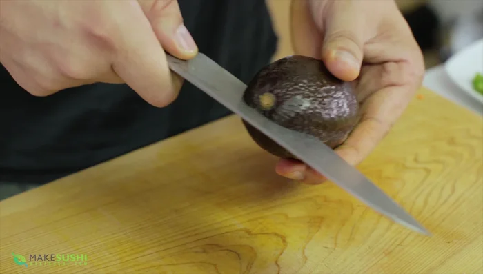 Cut the avocado into wedges.