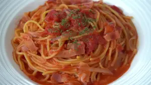 Microwave Tomato Pasta: Easy 1-Bowl Recipe - No Fire Needed!