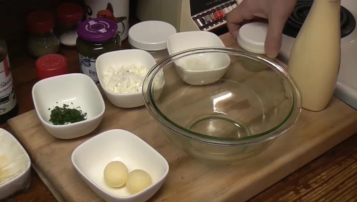 Prepare the Japanese tartar sauce: Mash egg yolks. Add chopped egg whites, parsley, lemon juice, lemon rind, relish, sugar, and a dash of soy sauce (optional). Mix well.